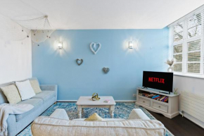 Luxury 2 Bed with En-Suite, Near Beach & City Centre